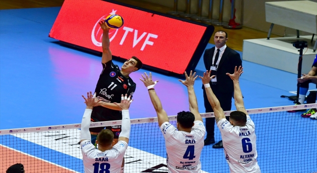 Halkbank, milli voleybolcusu Yiğit Gülmezoğlu ile yollarını ayırdı 